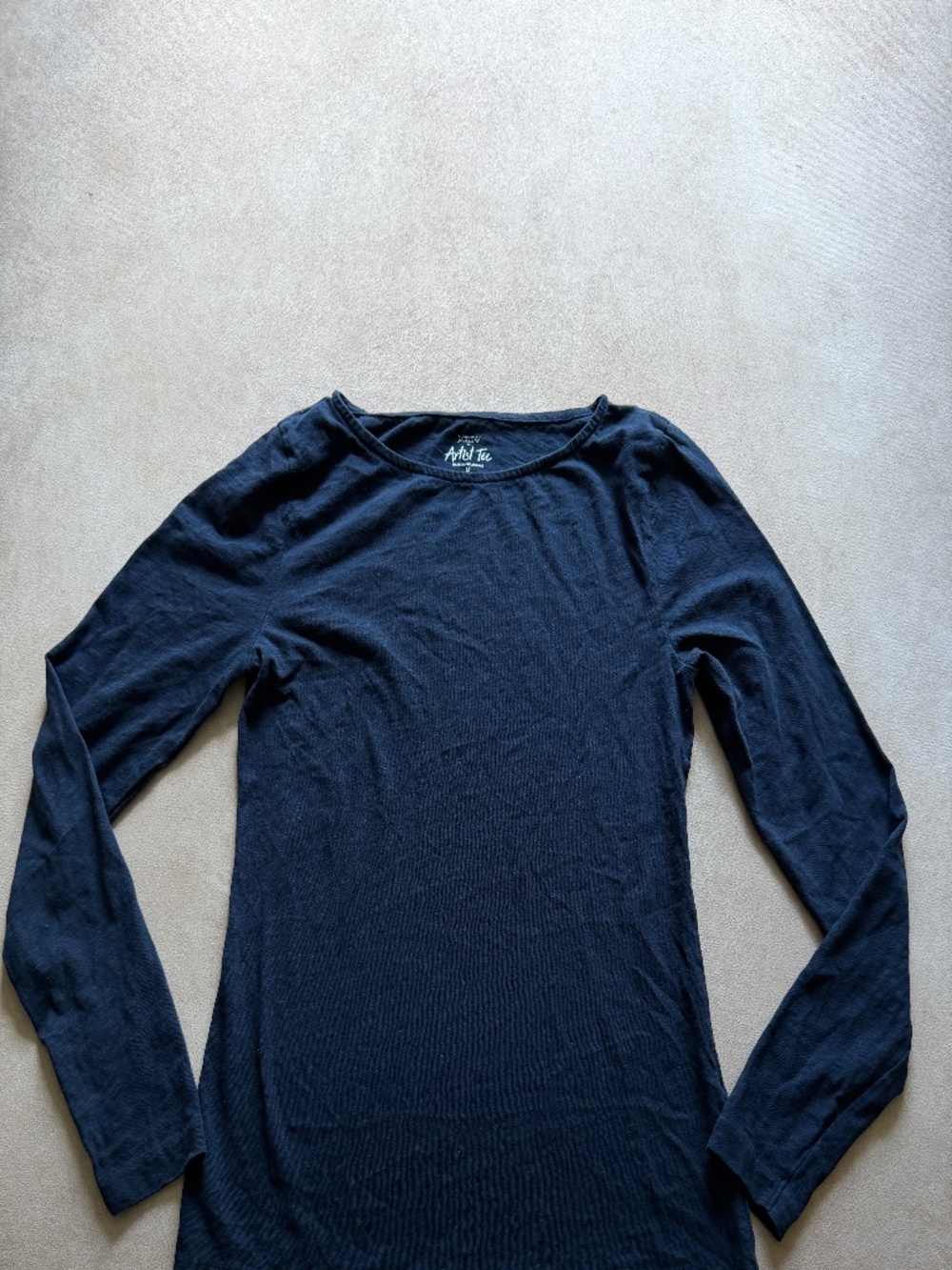 J. Crew Factory Long-sleeve artist tee • size medium • H5969